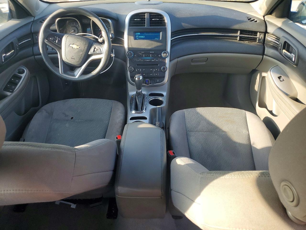 2015 Chevrolet Malibu Ls - zdjęcie 8