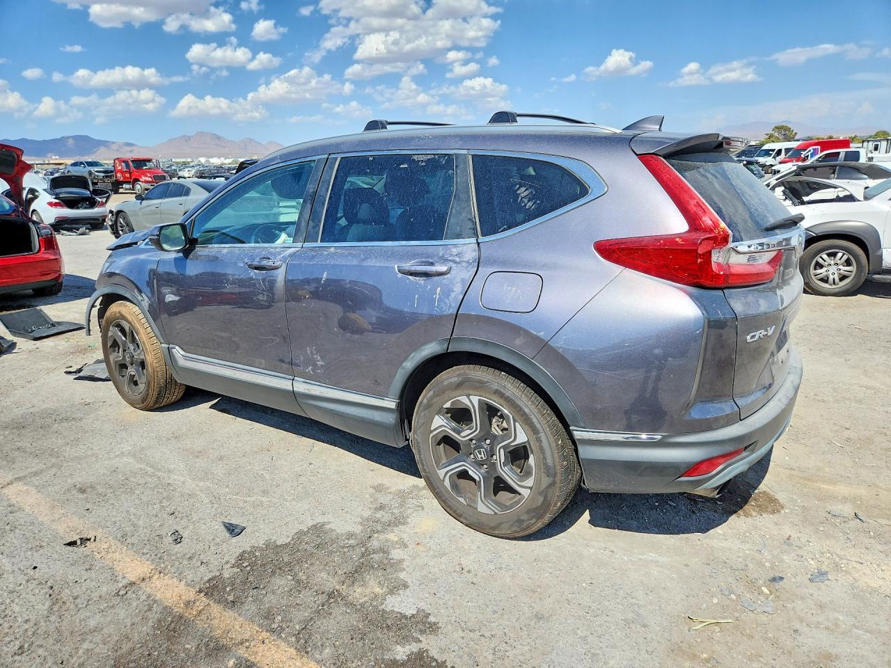 2019 Honda Cr-V Touring - zdjęcie 2