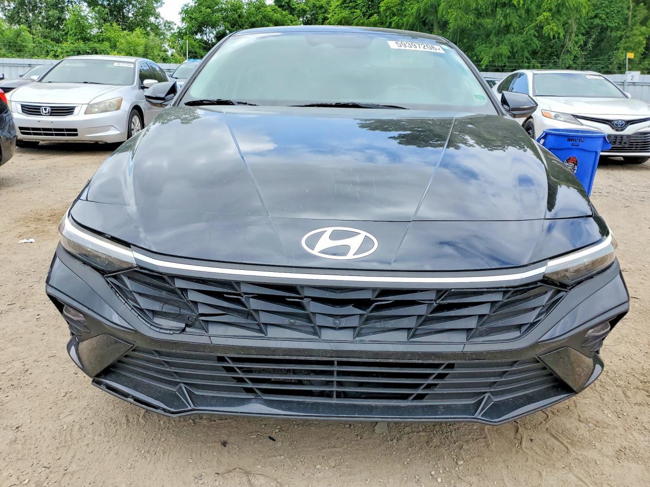 2025 Hyundai Elantra Sel Sport - zdjęcie 5