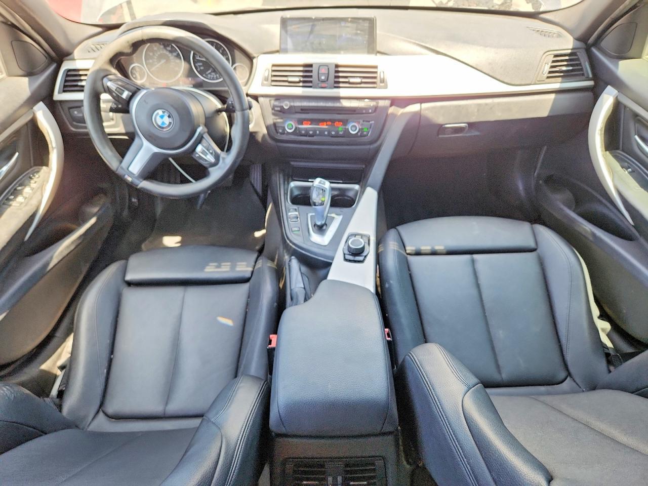 2014 BMW 320 I - zdjęcie 8