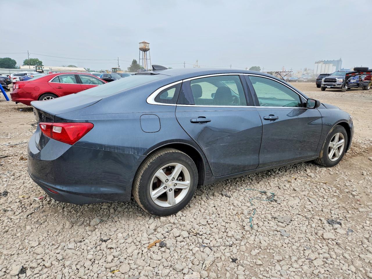 2020 Chevrolet Malibu Ls - zdjęcie 3