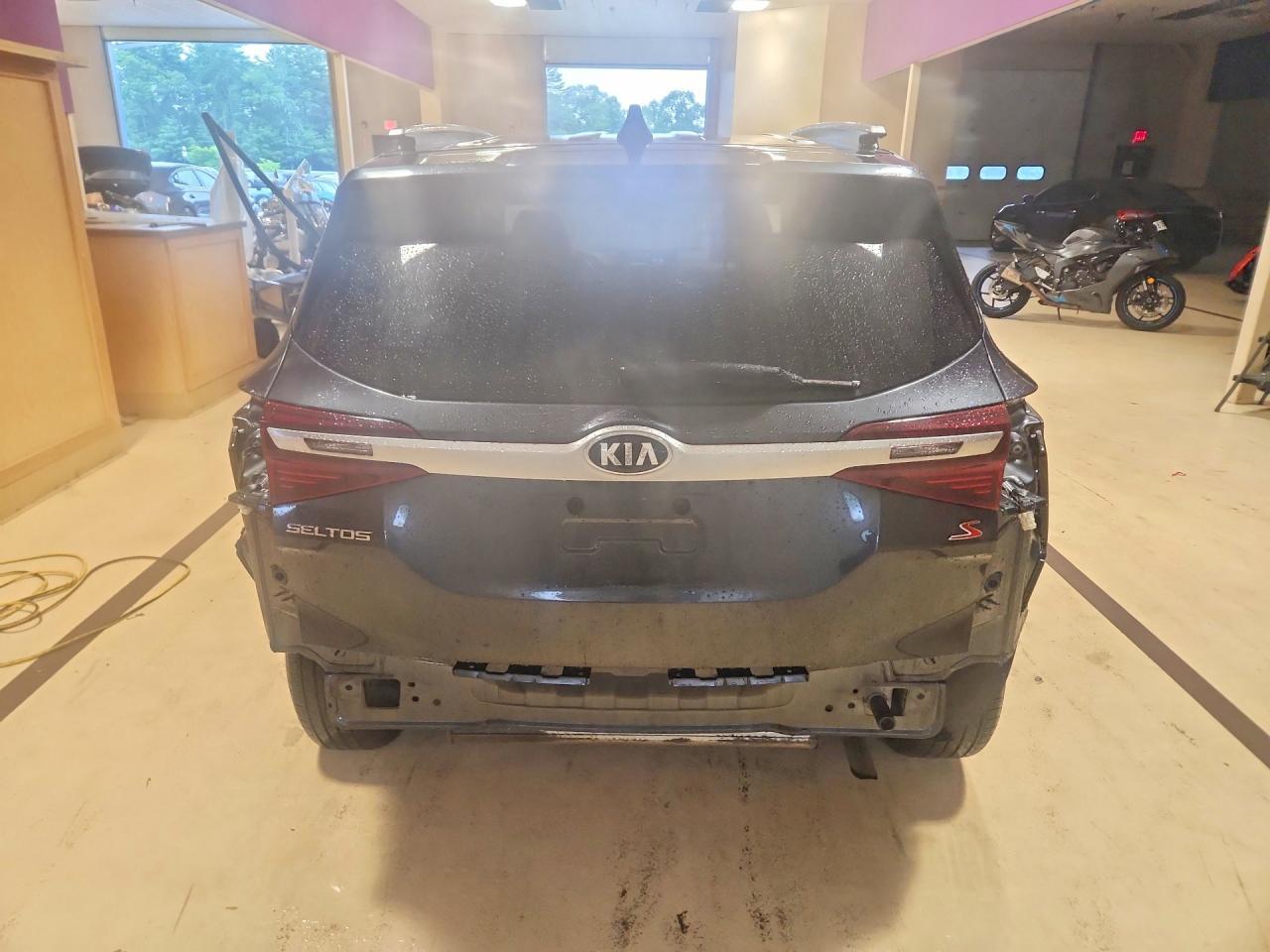 2021 Kia Seltos S - zdjęcie 6
