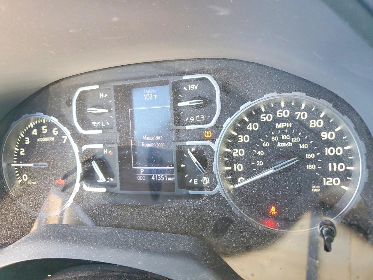 2019 Toyota Tundra Sr5 - zdjęcie 9