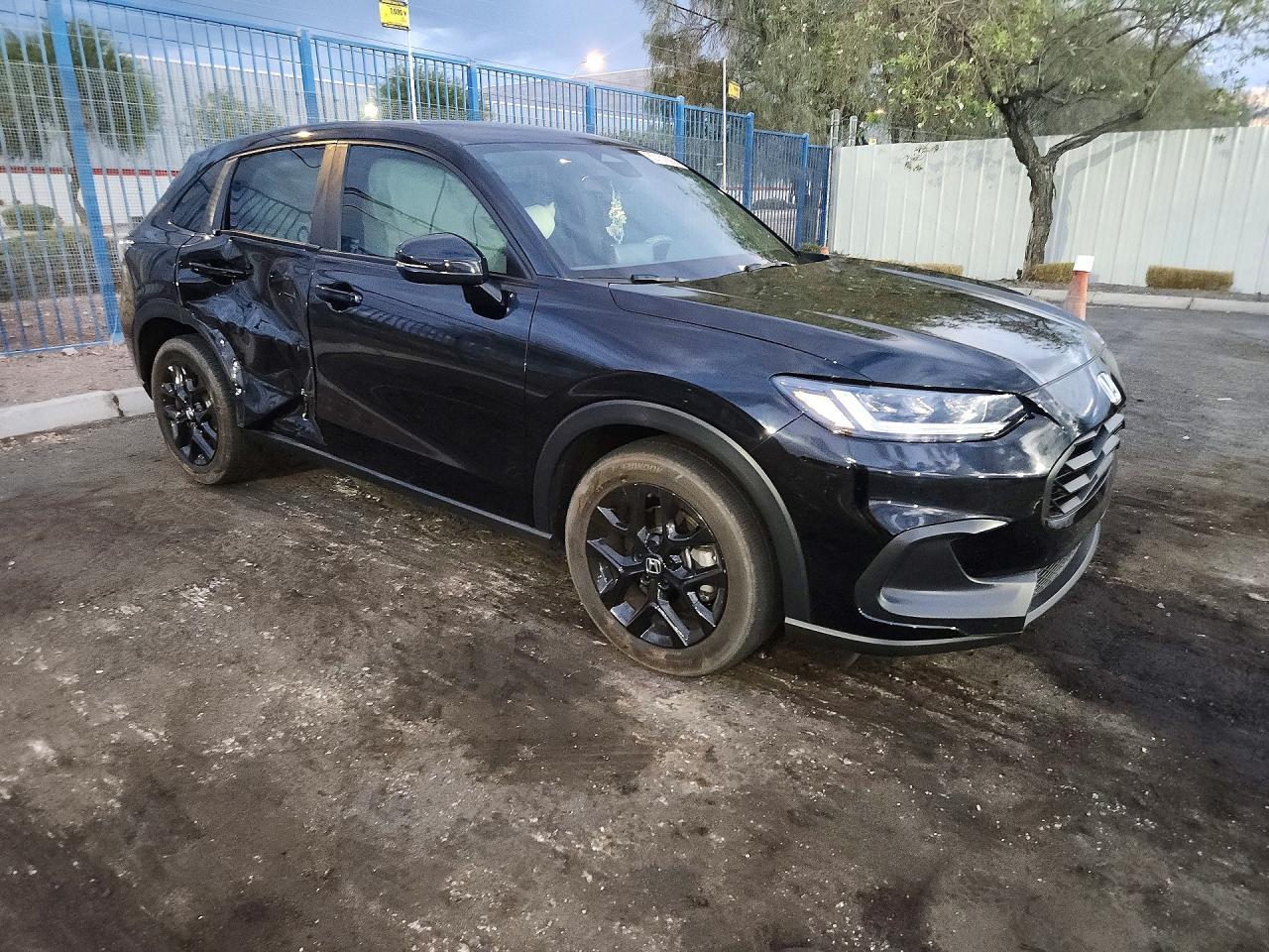 2025 Honda Hr-V Sport - zdjęcie 4