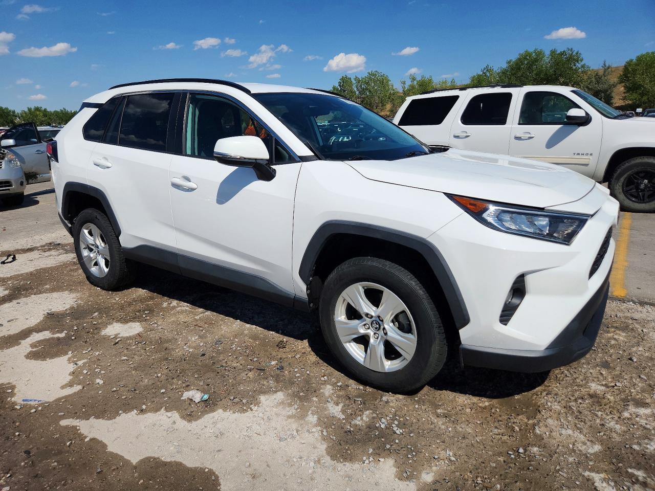 2021 Toyota Rav4 Xle - zdjęcie 4