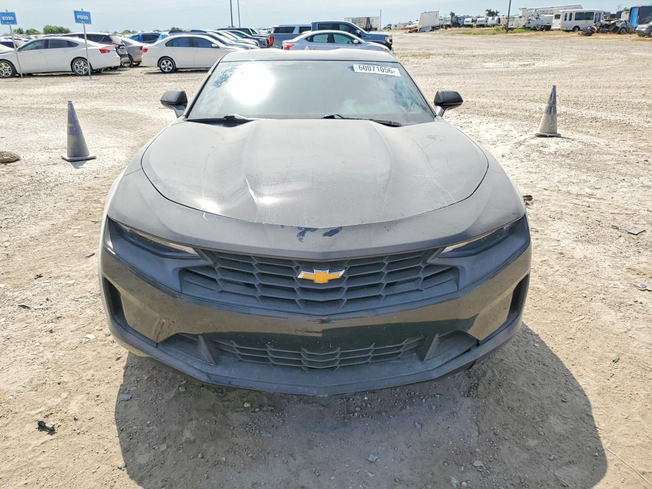 2022 Chevrolet Camaro Ls - zdjęcie 5
