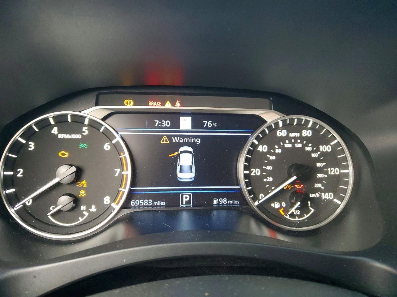 2022 Nissan Altima Sl - zdjęcie 9