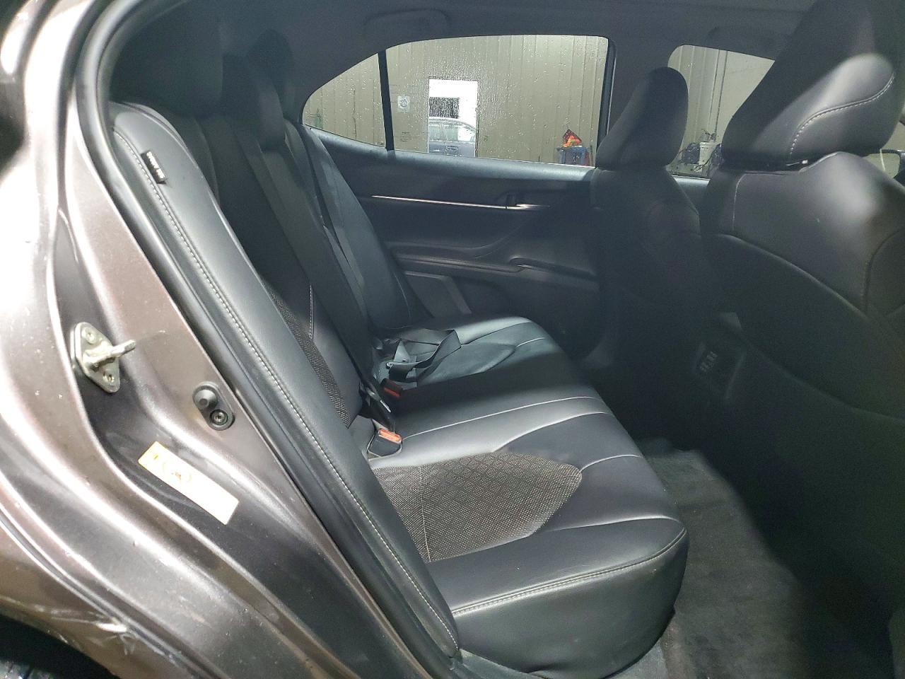 2018 Toyota Camry Xse V6 - zdjęcie 10