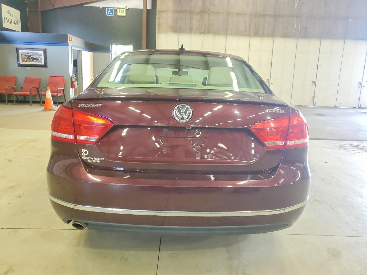 2013 Volkswagen Passat Sel - zdjęcie 6