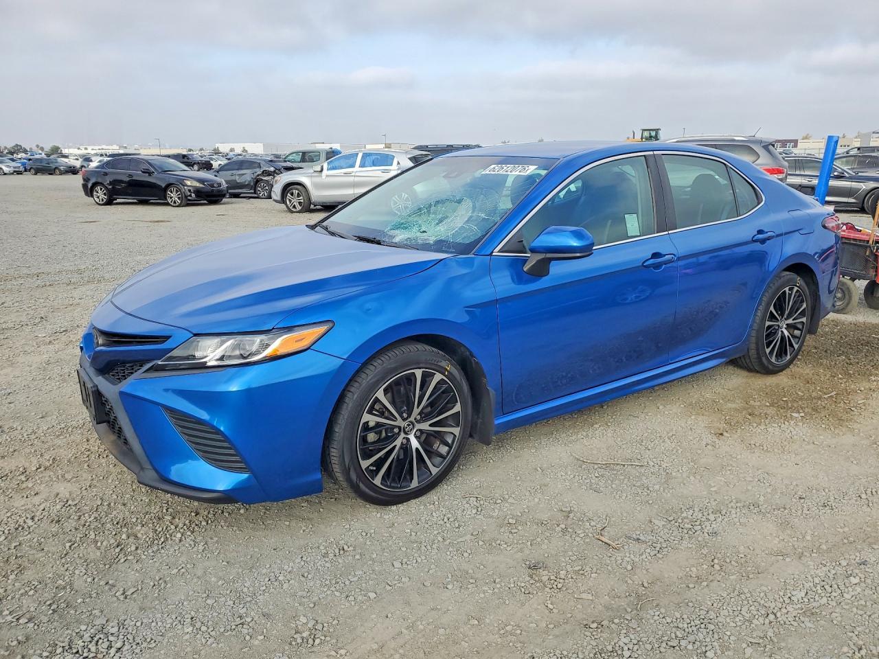 2018 Toyota Camry Se - zdjęcie główne