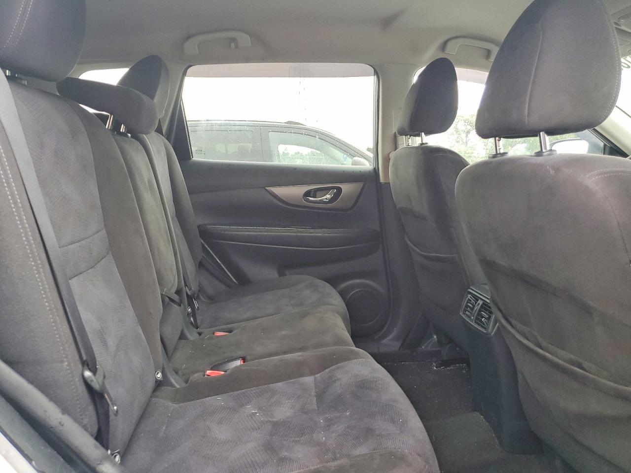 2015 Nissan Rogue Sv - zdjęcie 11