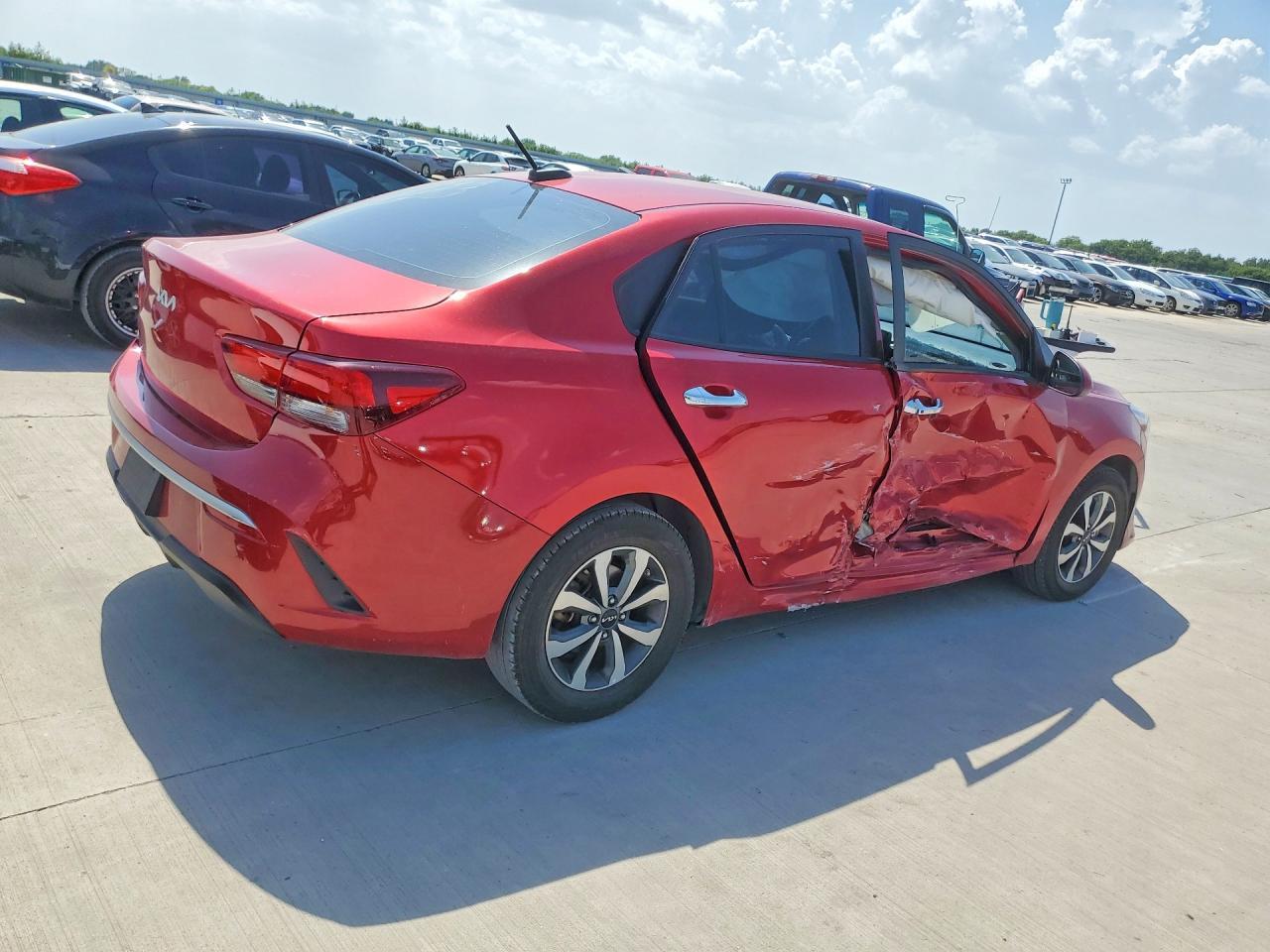 2023 Kia Rio S - zdjęcie 3