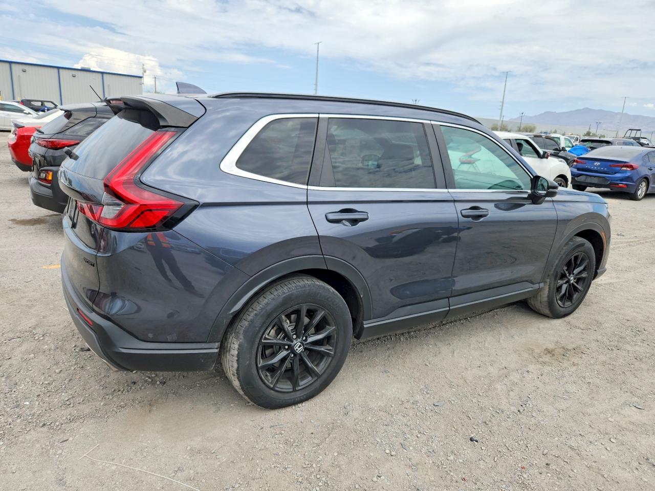 2024 Honda Cr-V Sport - zdjęcie 3