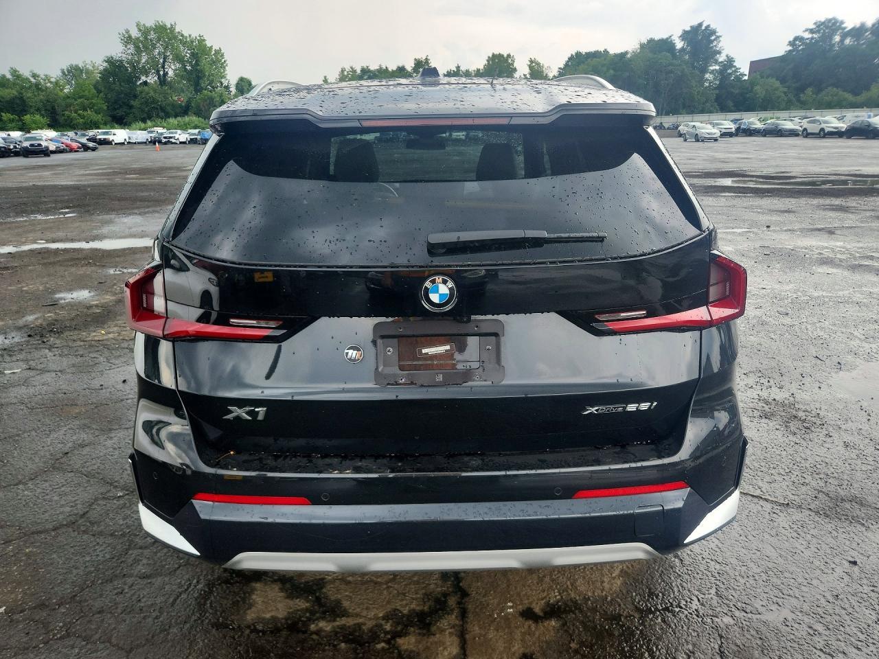 2023 BMW X1 xDrive28I - zdjęcie 6