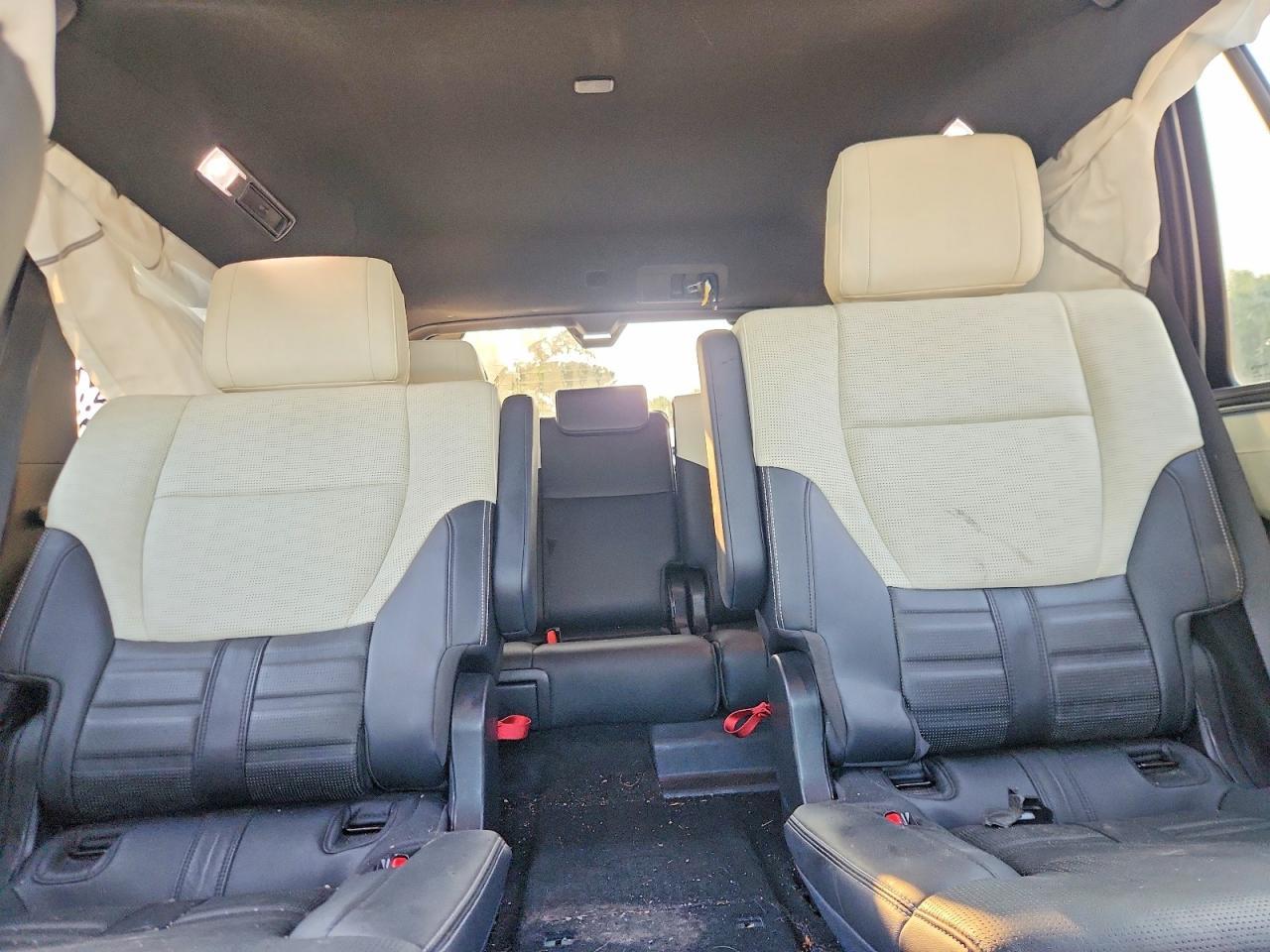 2023 Toyota Sequoia Capstone - zdjęcie 10