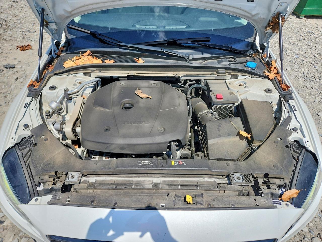 2021 Volvo S60 T5 Momentum - zdjęcie 11