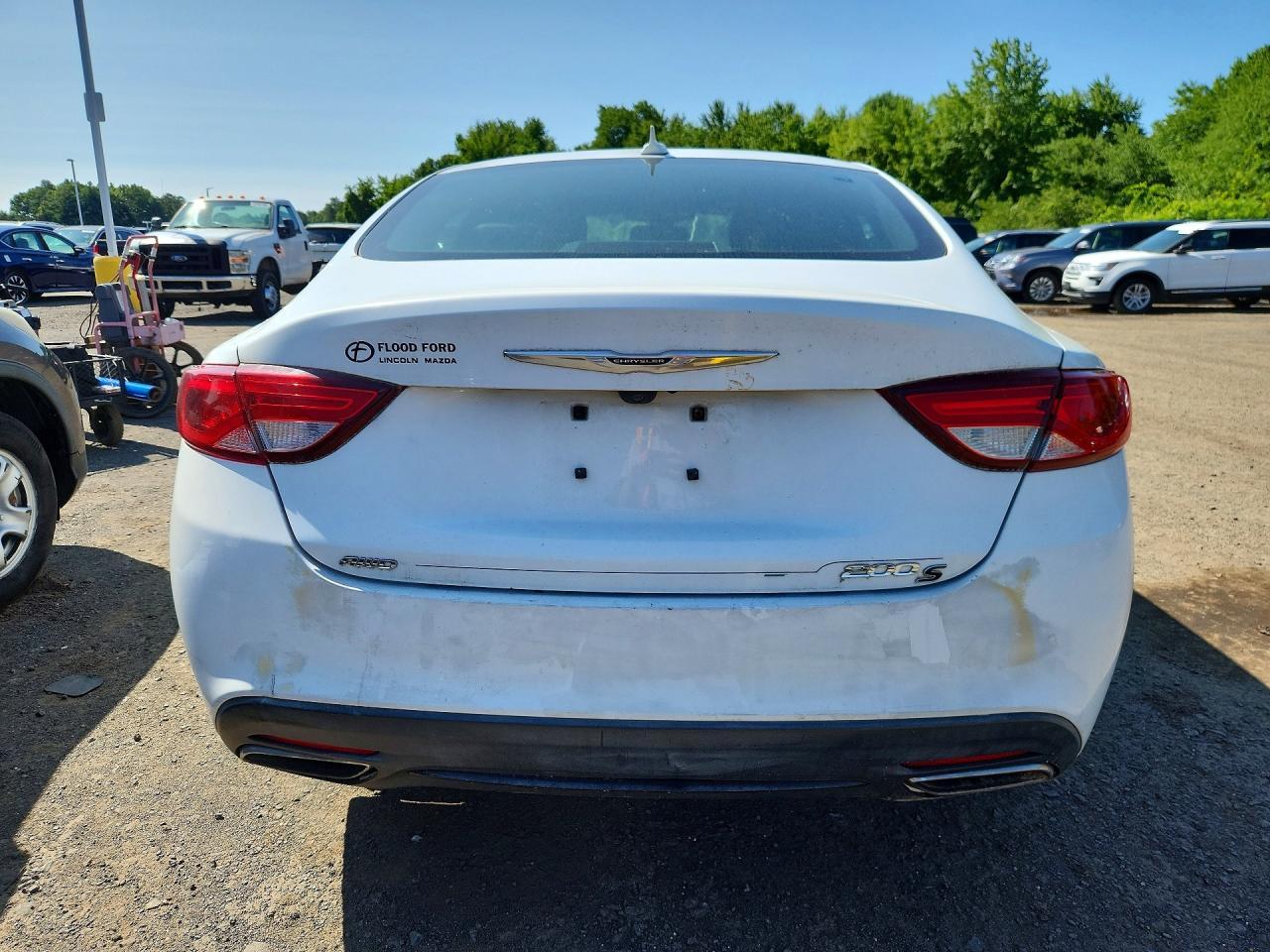 2016 Chrysler 200 S - zdjęcie 6