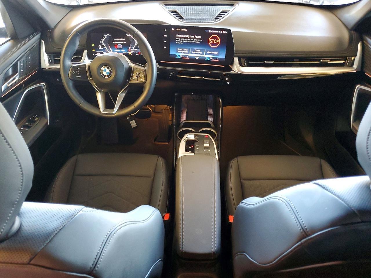 2023 BMW X1 xDrive28I - zdjęcie 8