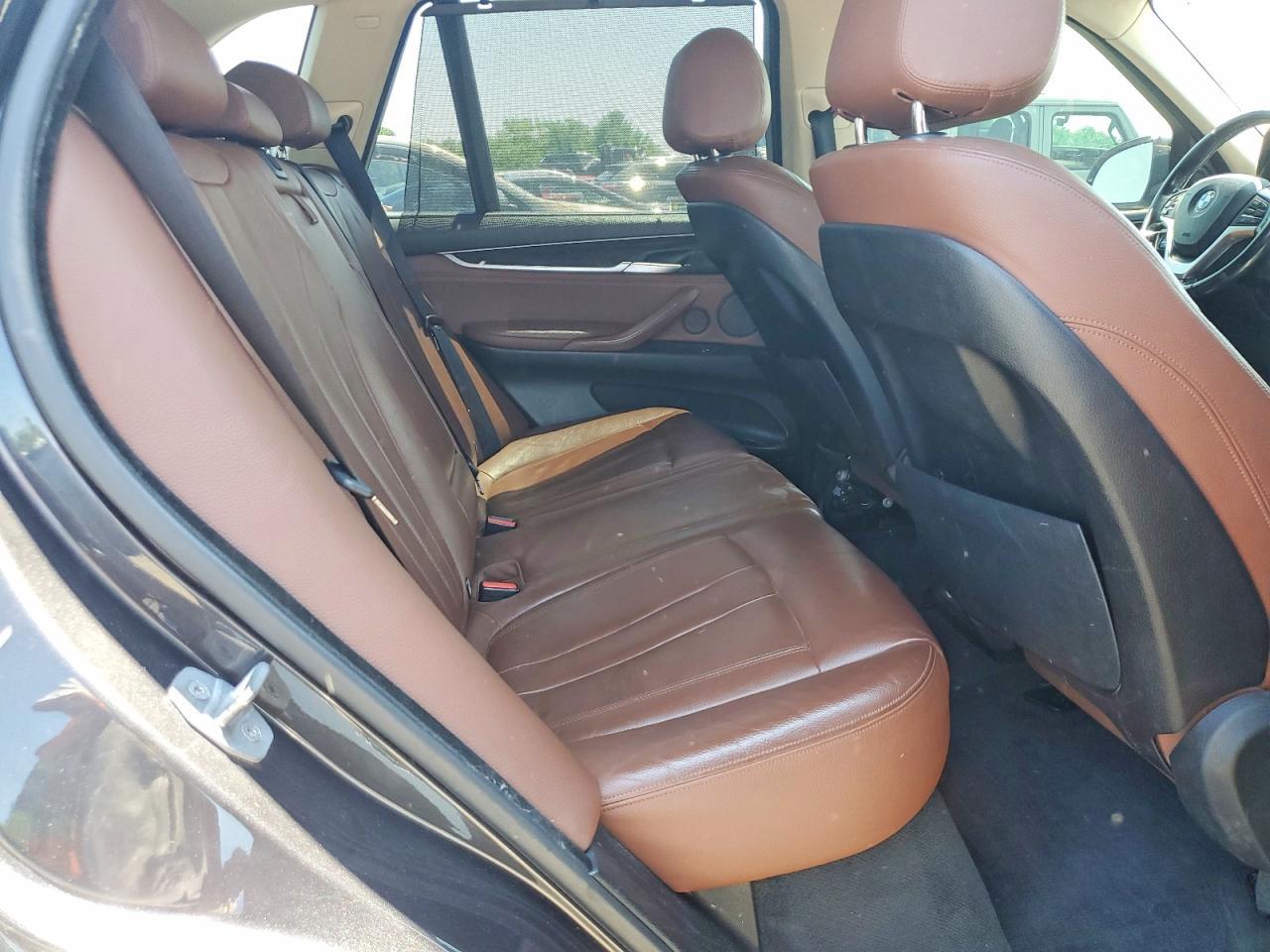 2015 BMW X5 xDrive35I - zdjęcie 10
