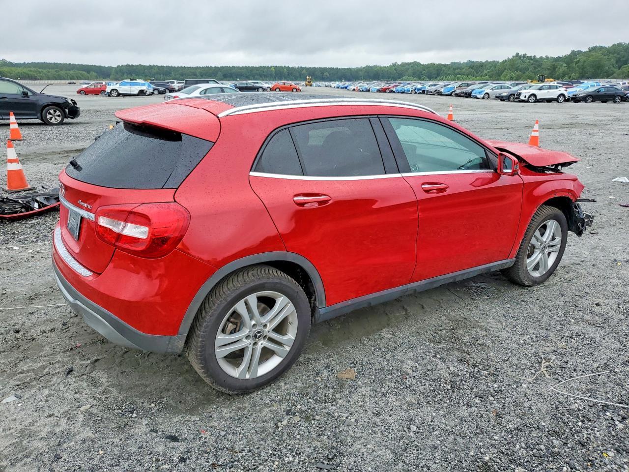 2018 Mercedes-Benz Gla 250 4Matic - zdjęcie 3
