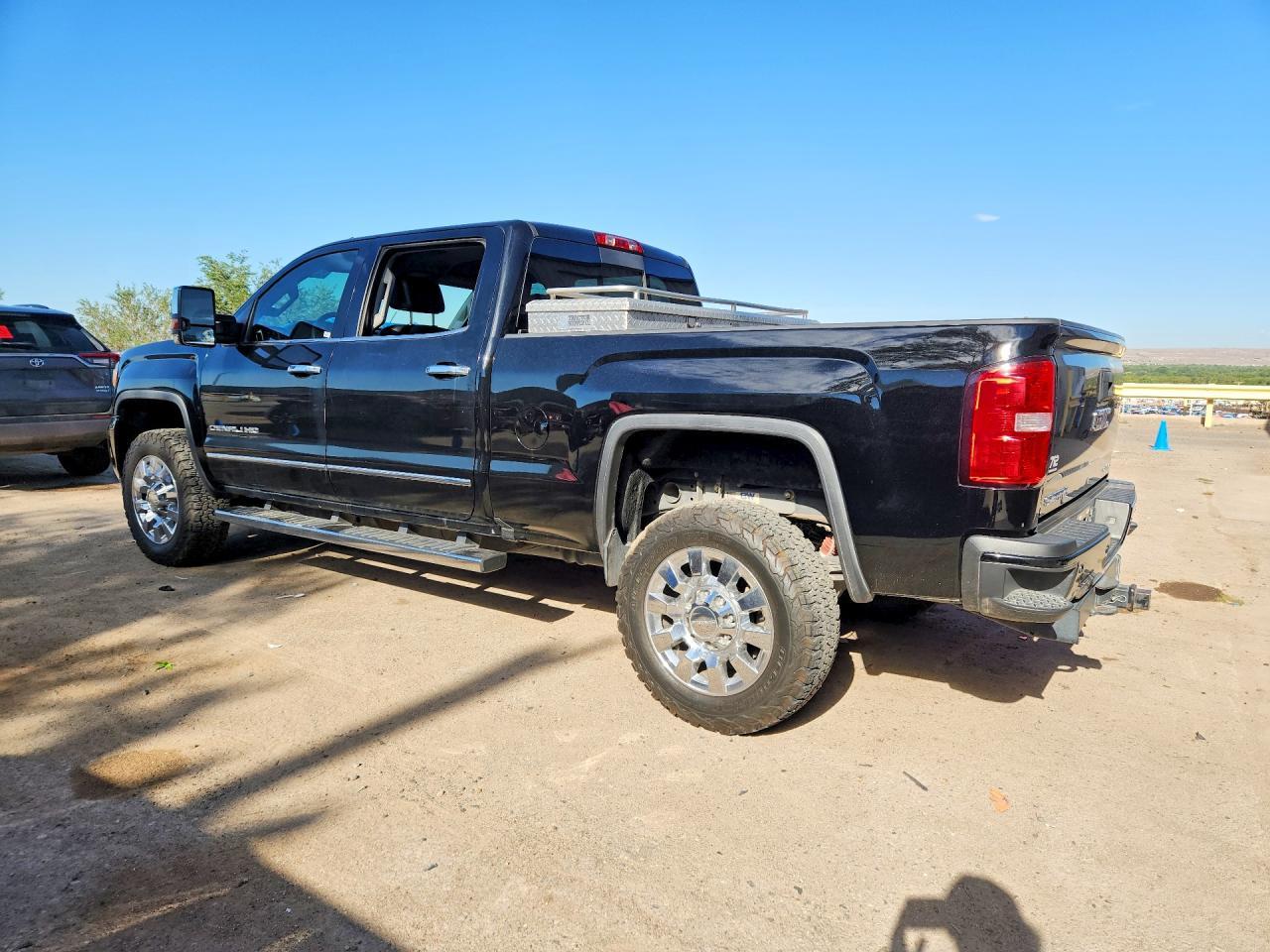 2015 GMC Sierra K2500 Denali - zdjęcie 2