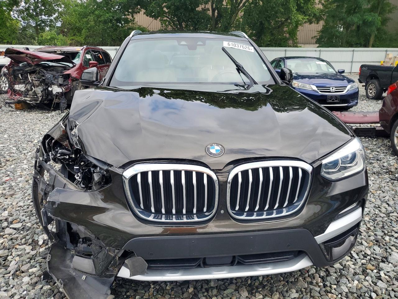 2018 BMW X3 xDrive30I - zdjęcie 5