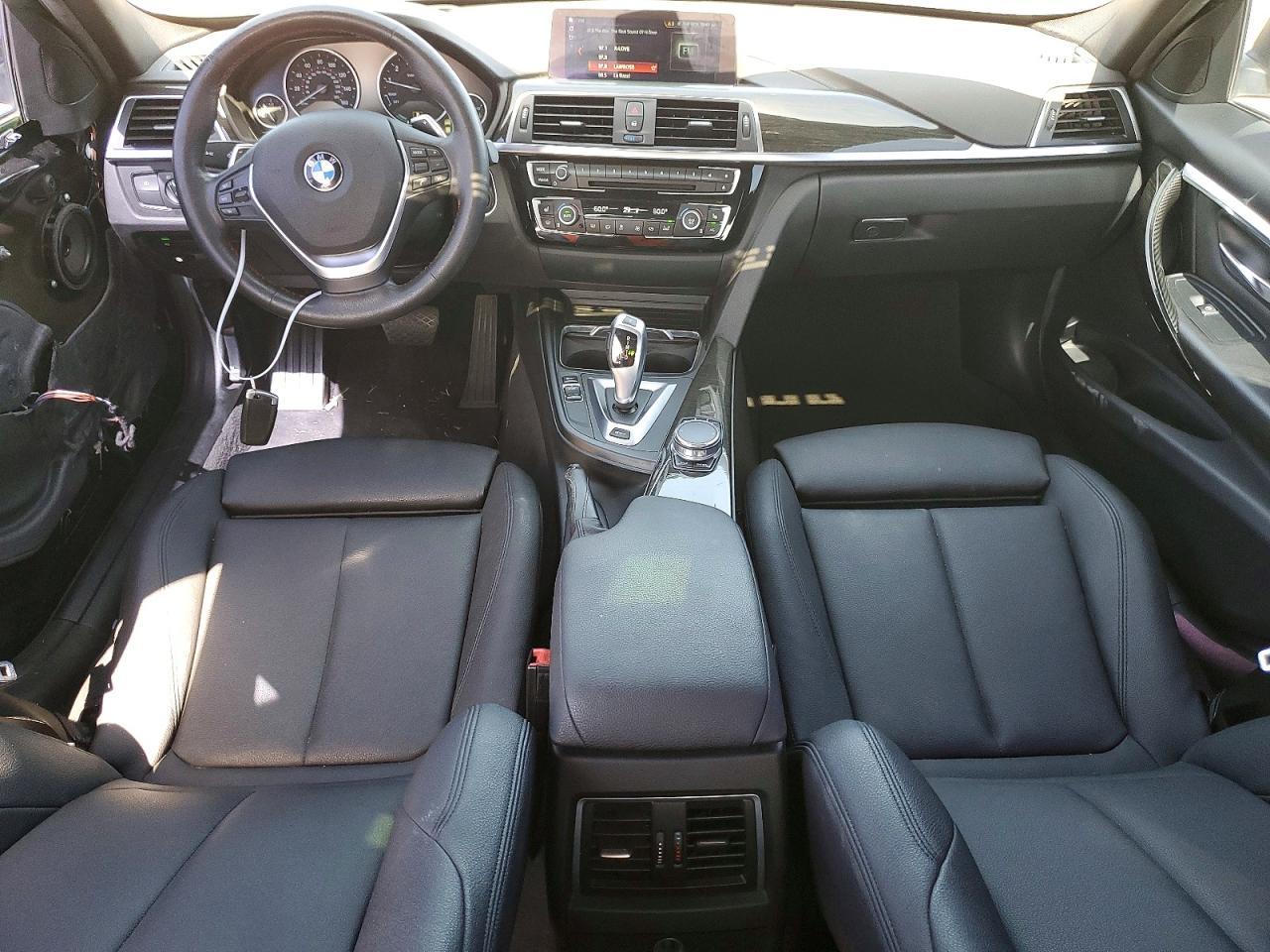 2018 BMW 330E - zdjęcie 8