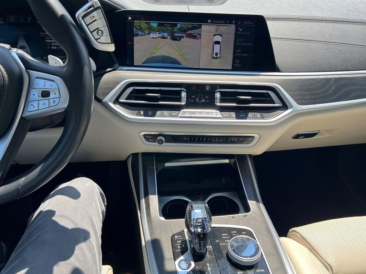 2022 BMW X7 xDrive40I - zdjęcie 10