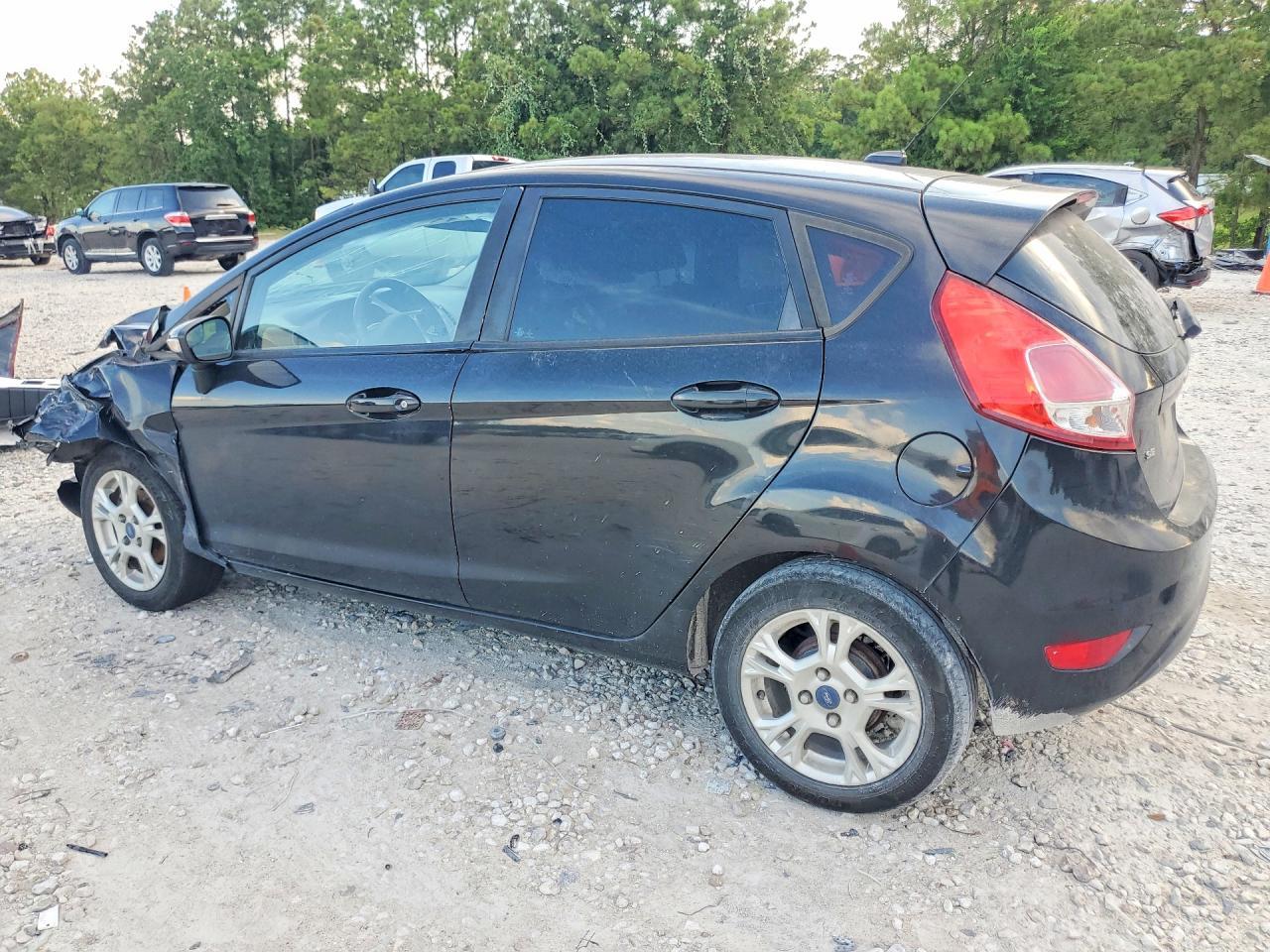 2014 Ford Fiesta Se - zdjęcie 2