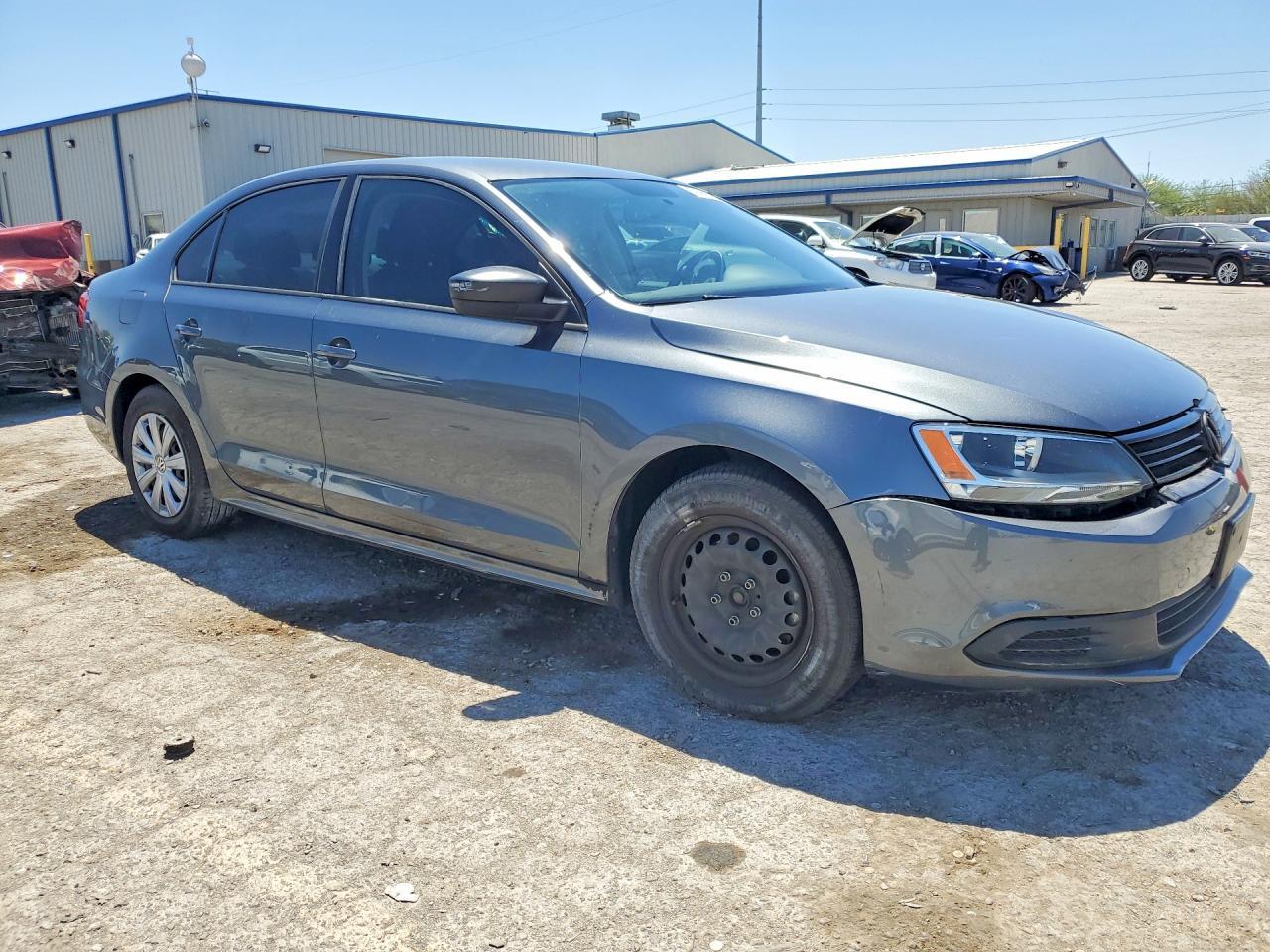 2014 Volkswagen Jetta Base - zdjęcie 4