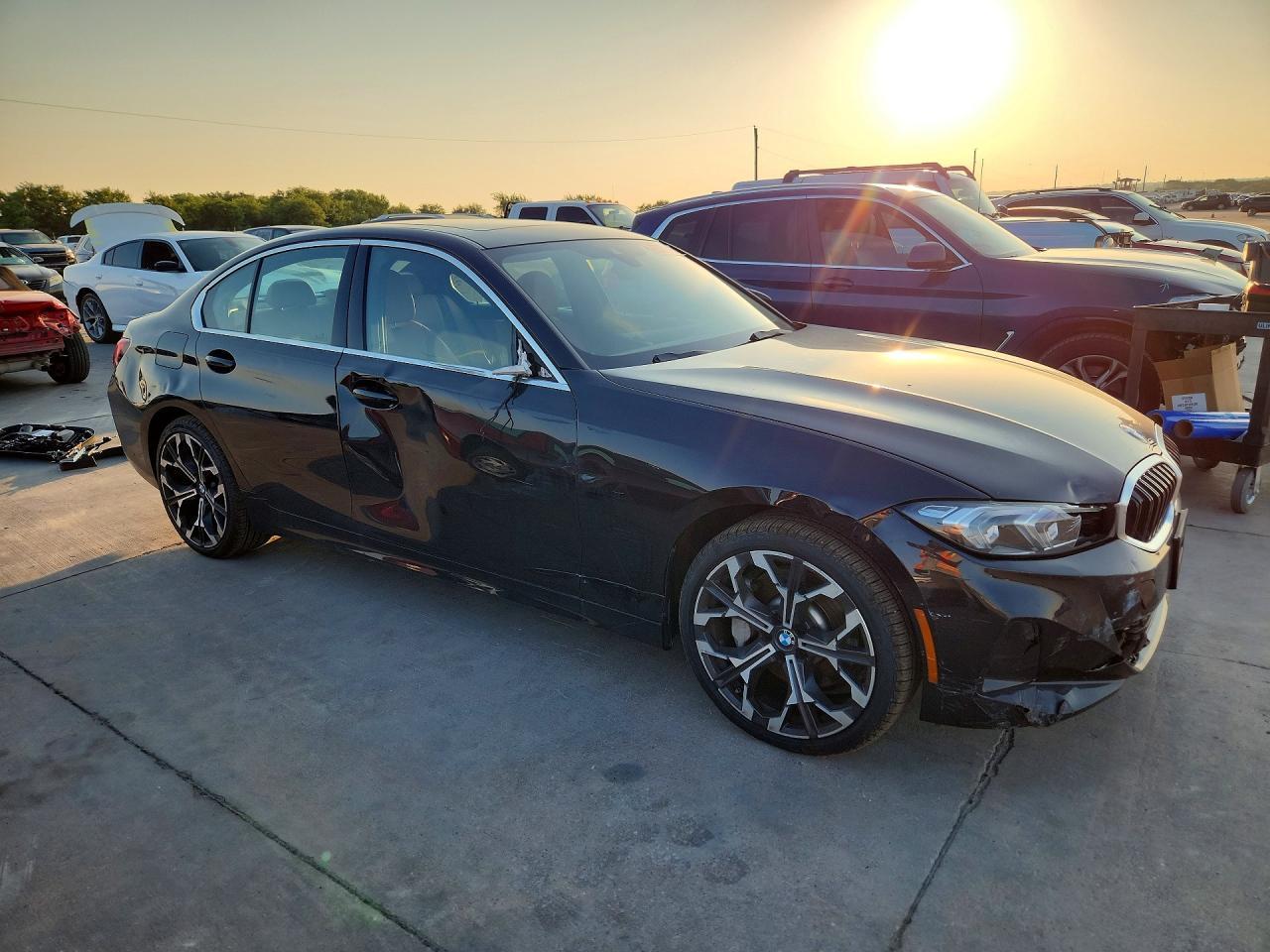 2026 BMW Seria 3 330i - zdjęcie 4