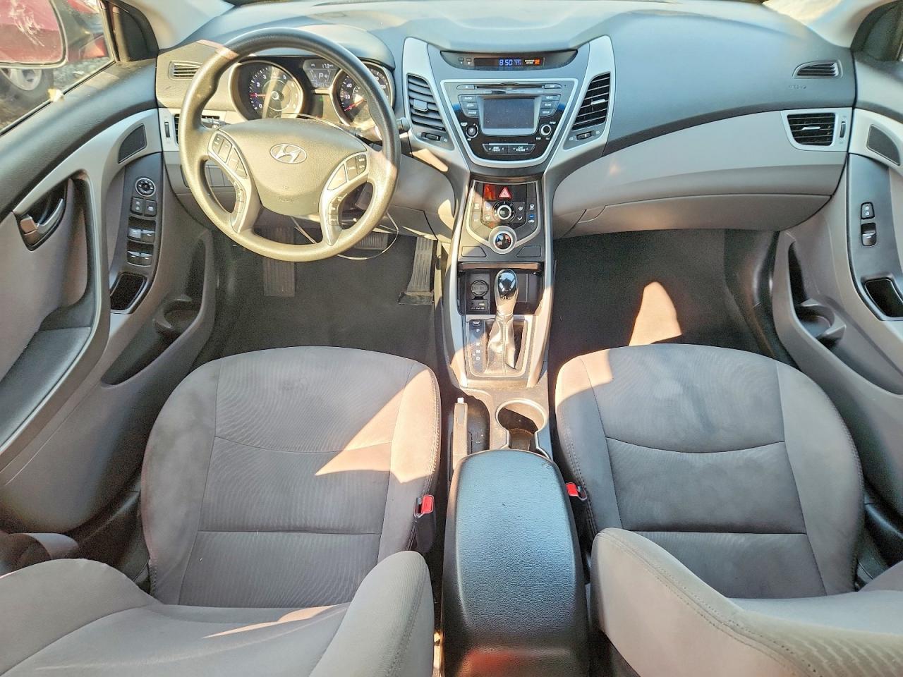 2015 Hyundai Elantra Se - zdjęcie 8