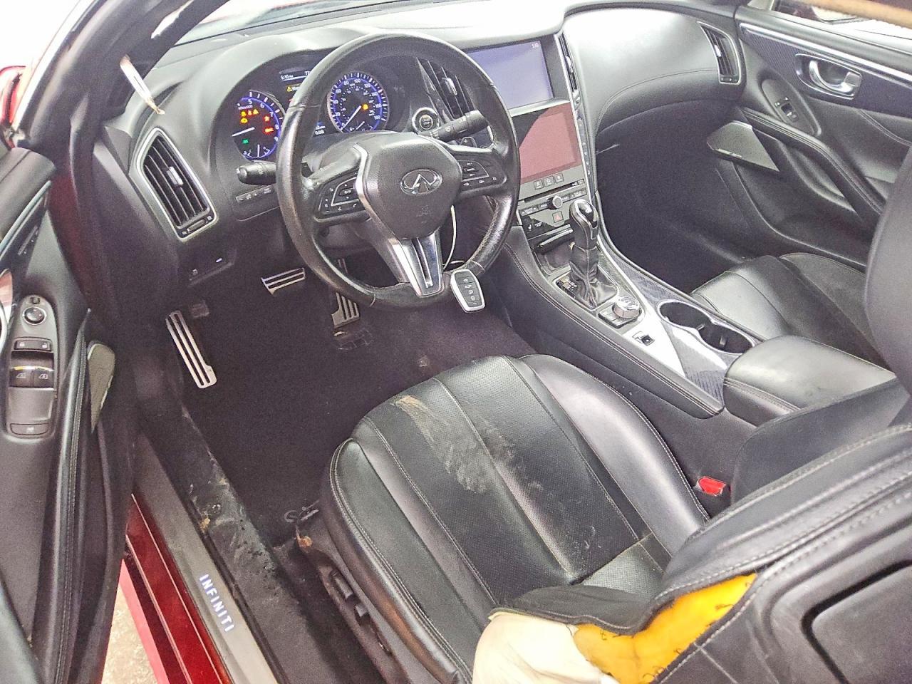 2017 Infiniti Q60 Red Sport 400 - zdjęcie 8