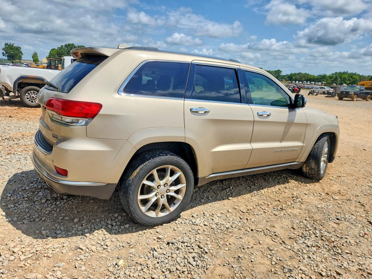 2014 Jeep Grand Cherokee Summit - zdjęcie 3