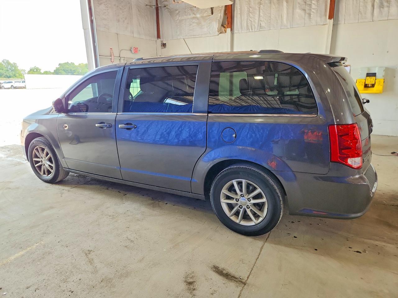 2019 Dodge Grand Caravan Sxt - zdjęcie 2