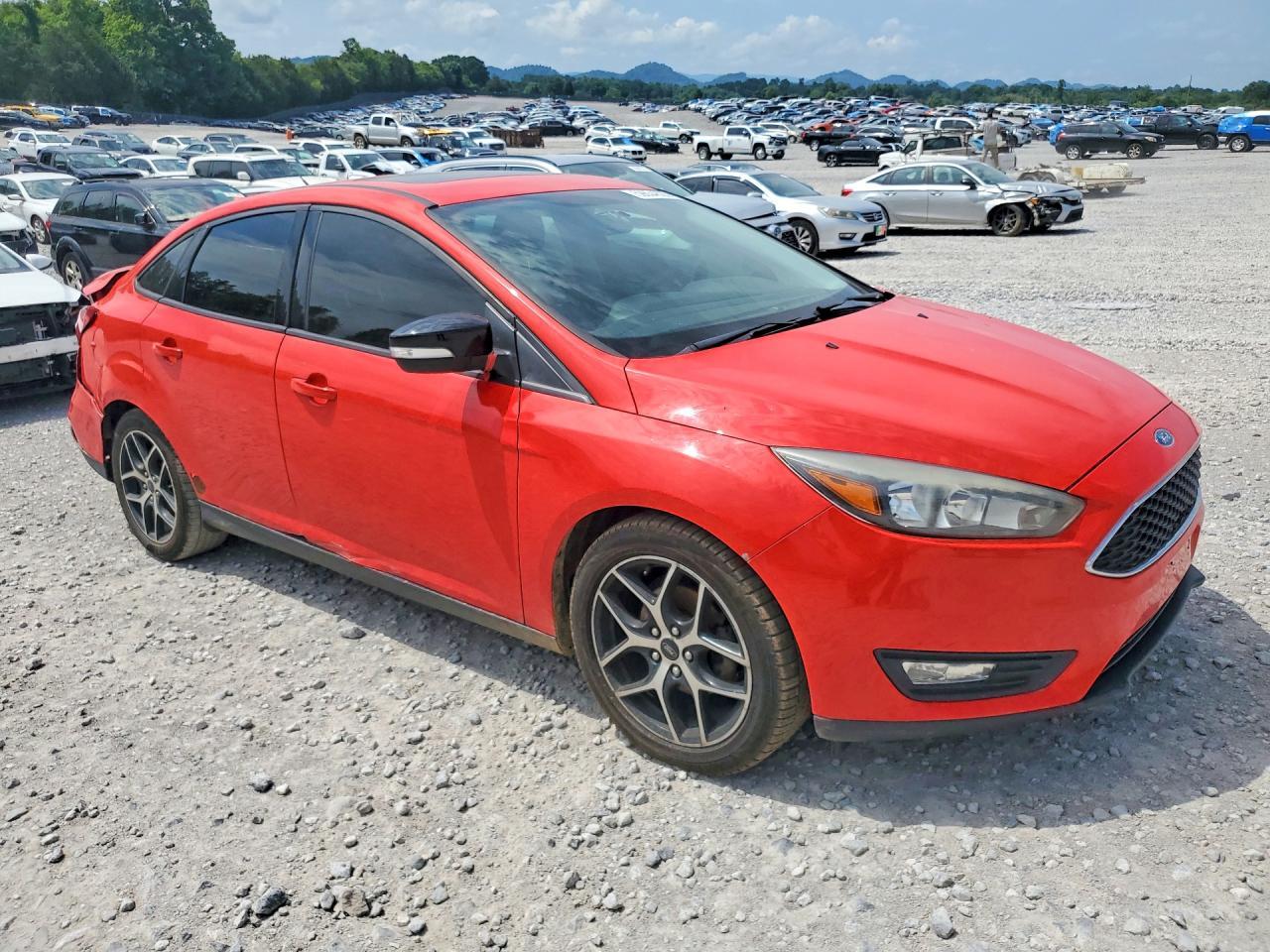 2017 Ford Focus Sel - zdjęcie 4