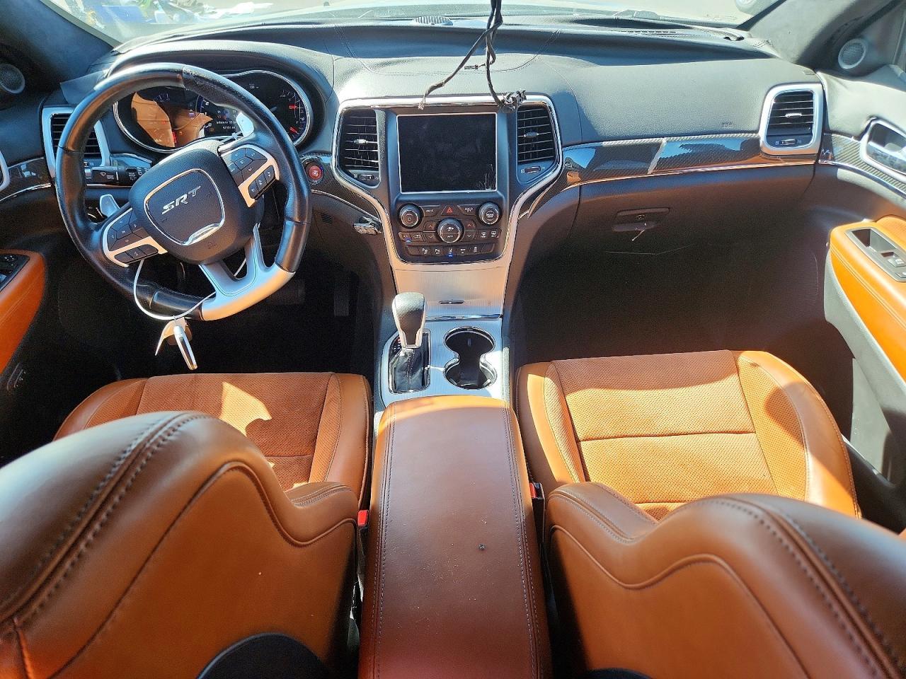 2018 Jeep Grand Cherokee Srt-8 - zdjęcie 8
