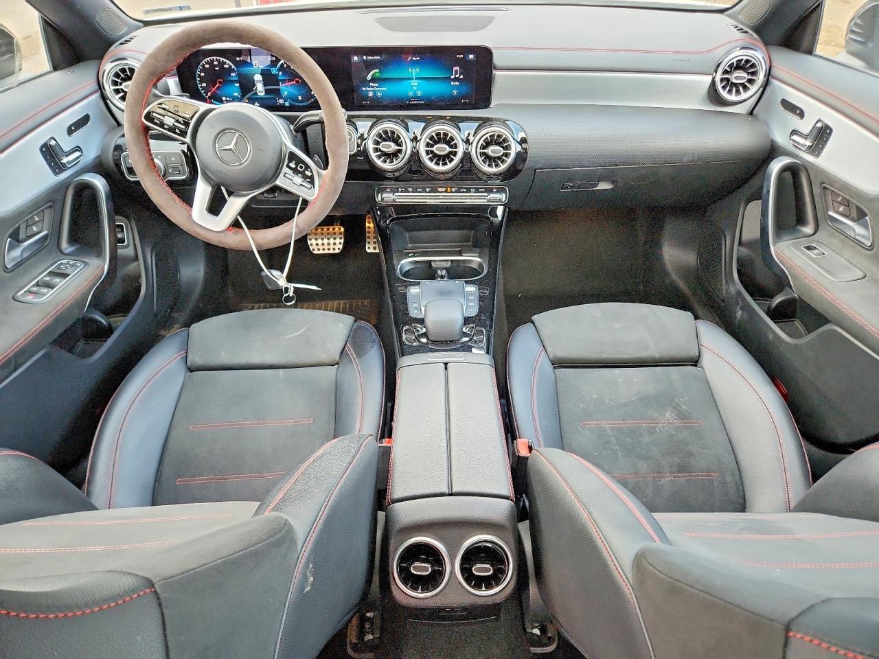 2021 Mercedes-Benz Cla 250 4Matic - zdjęcie 8