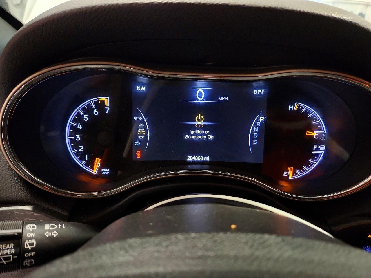 2015 Jeep Grand Cherokee Laredo - zdjęcie 9