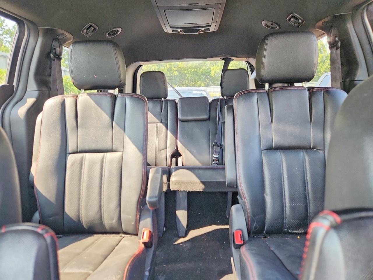 2019 Dodge Grand Caravan Gt - zdjęcie 10