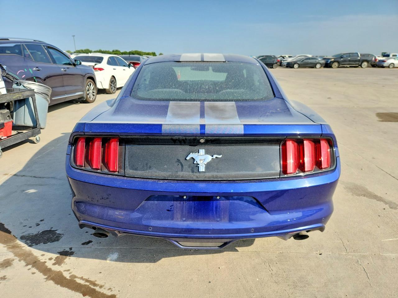 2016 Ford Mustang - zdjęcie 6