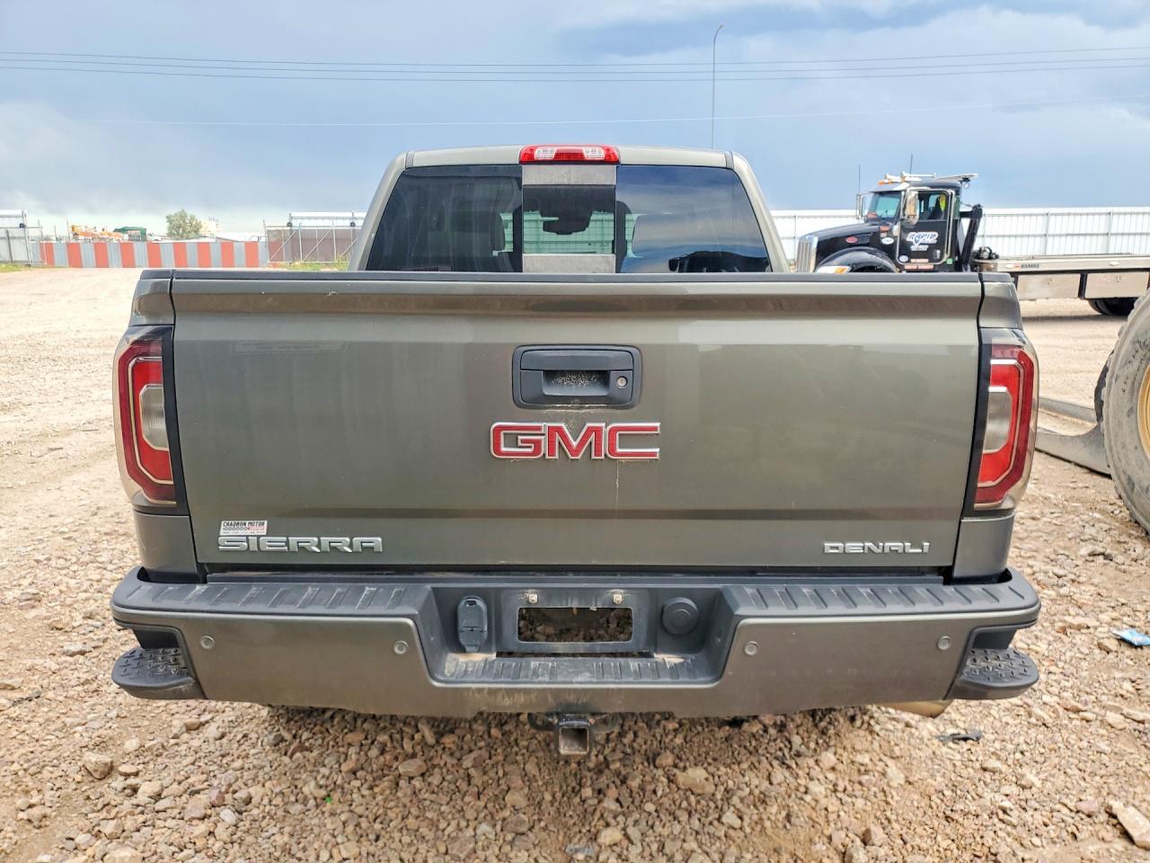 2018 GMC Sierra K1500 Denali - zdjęcie 6