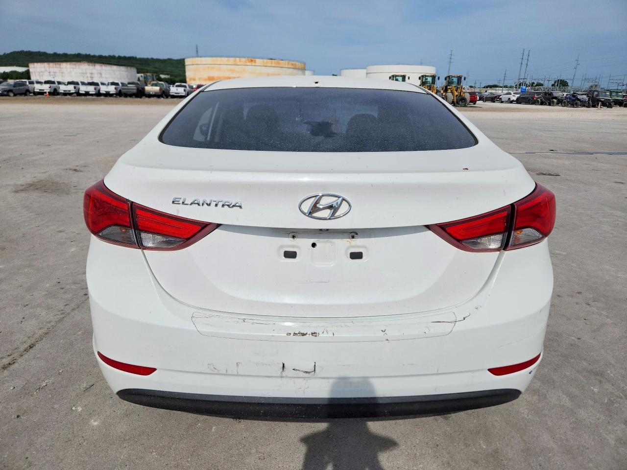 2014 Hyundai Elantra Limited - zdjęcie 6