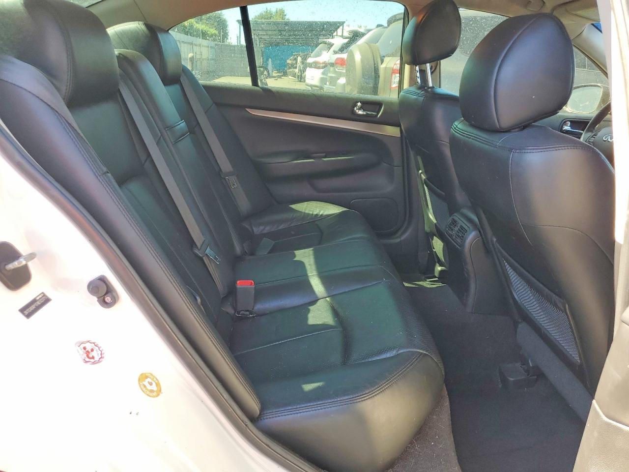 2015 Infiniti Q40 Base - zdjęcie 10