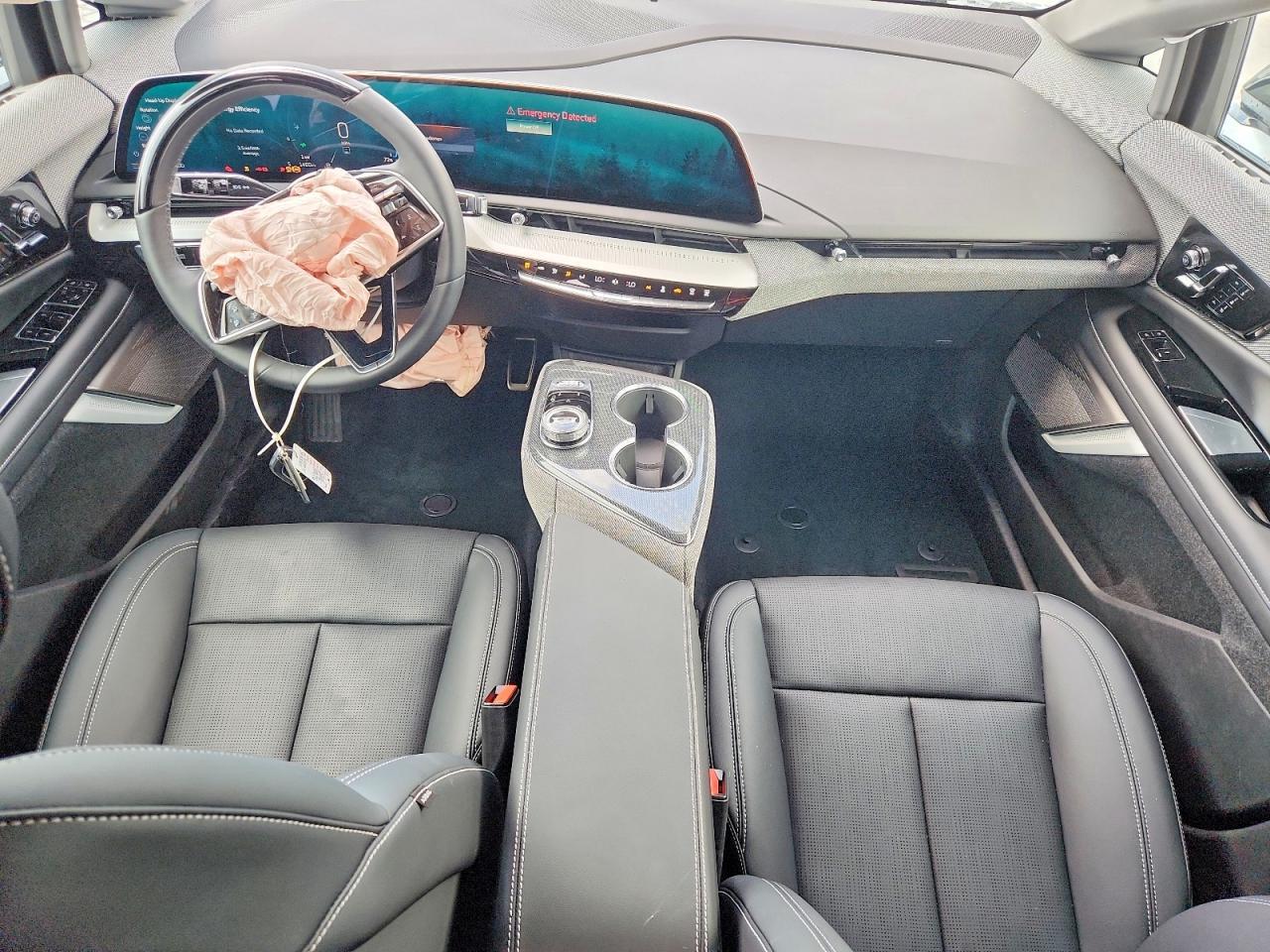 2026 Cadillac Optiq Luxury - zdjęcie 8