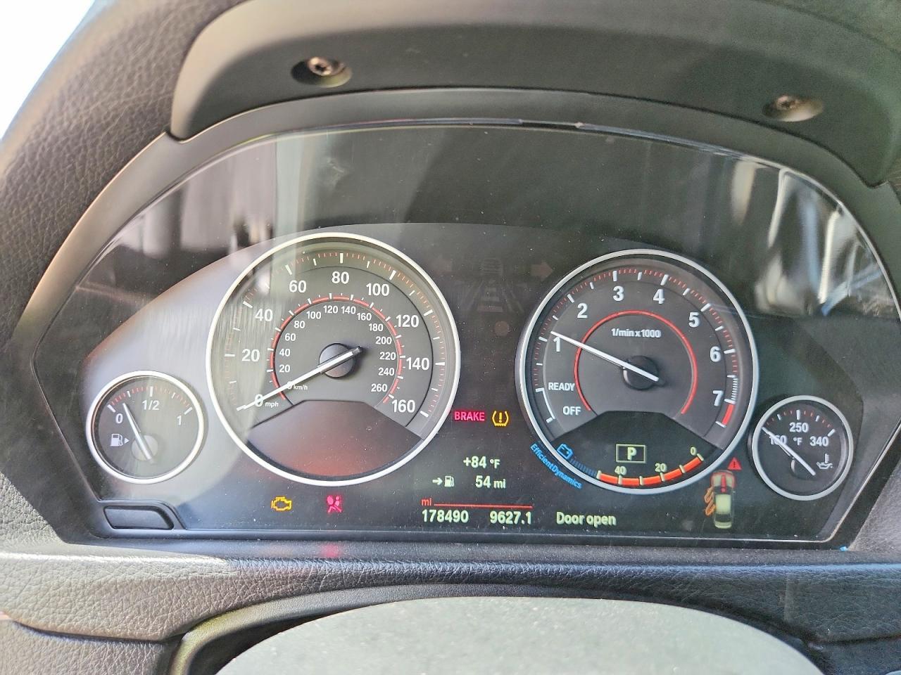 2017 BMW Seria 3 340i - zdjęcie 9