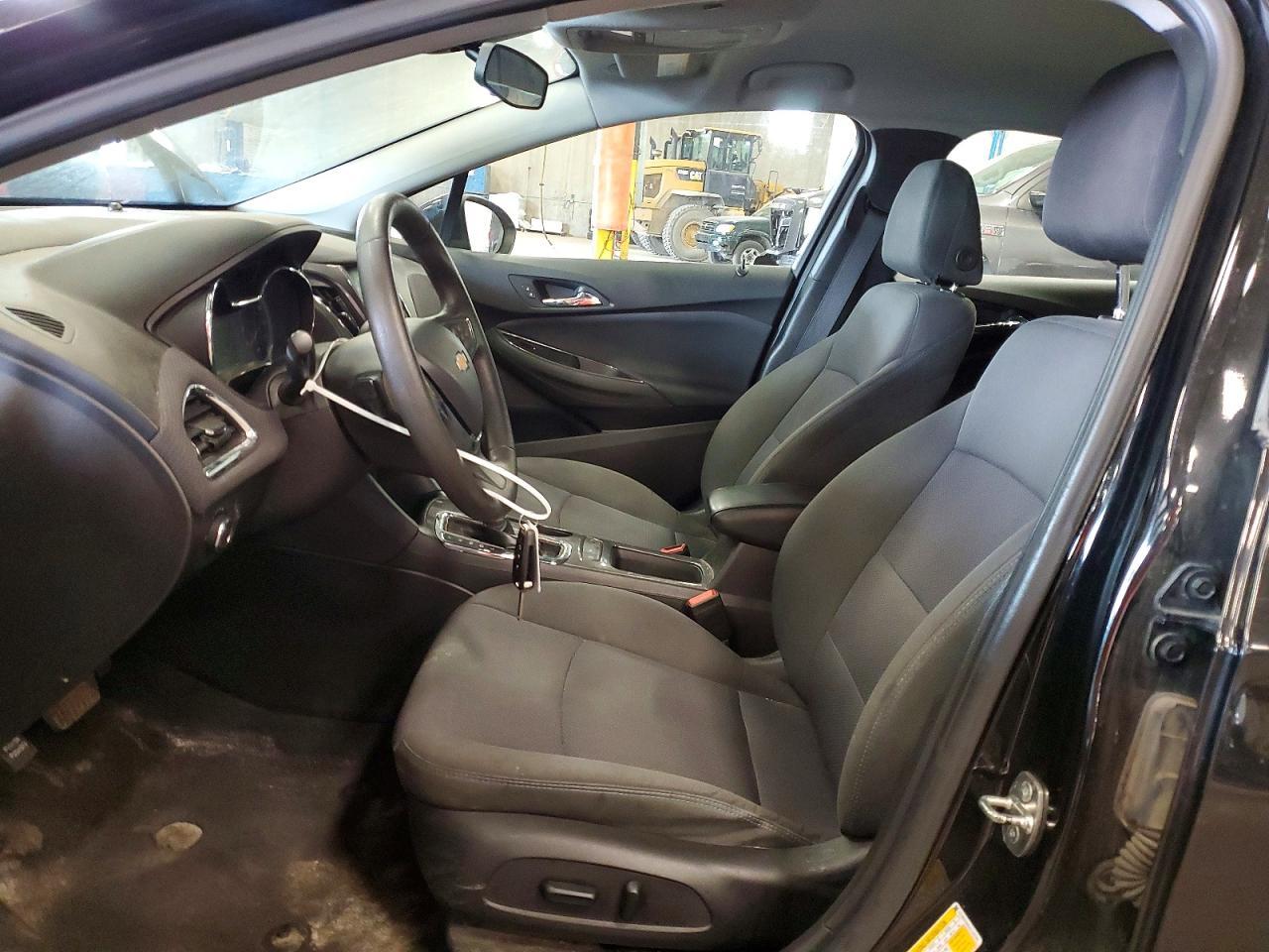 2019 Chevrolet Cruze Lt - zdjęcie 7
