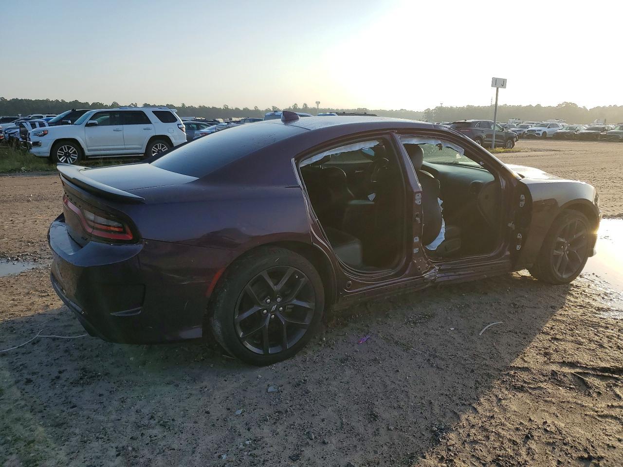 Dodge Charger - zdjęcie 3