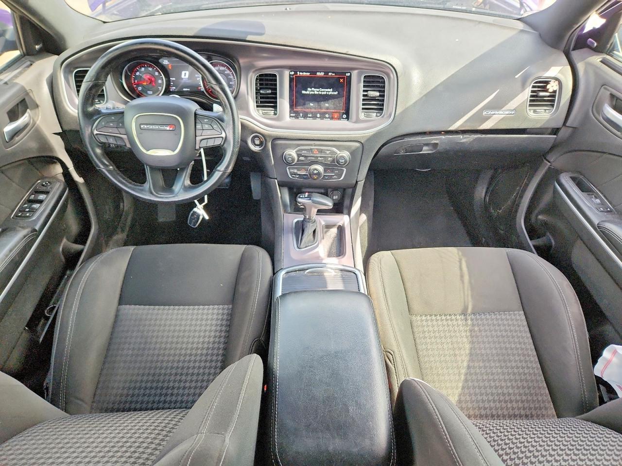 2019 Dodge Charger Scat Pack - zdjęcie 8