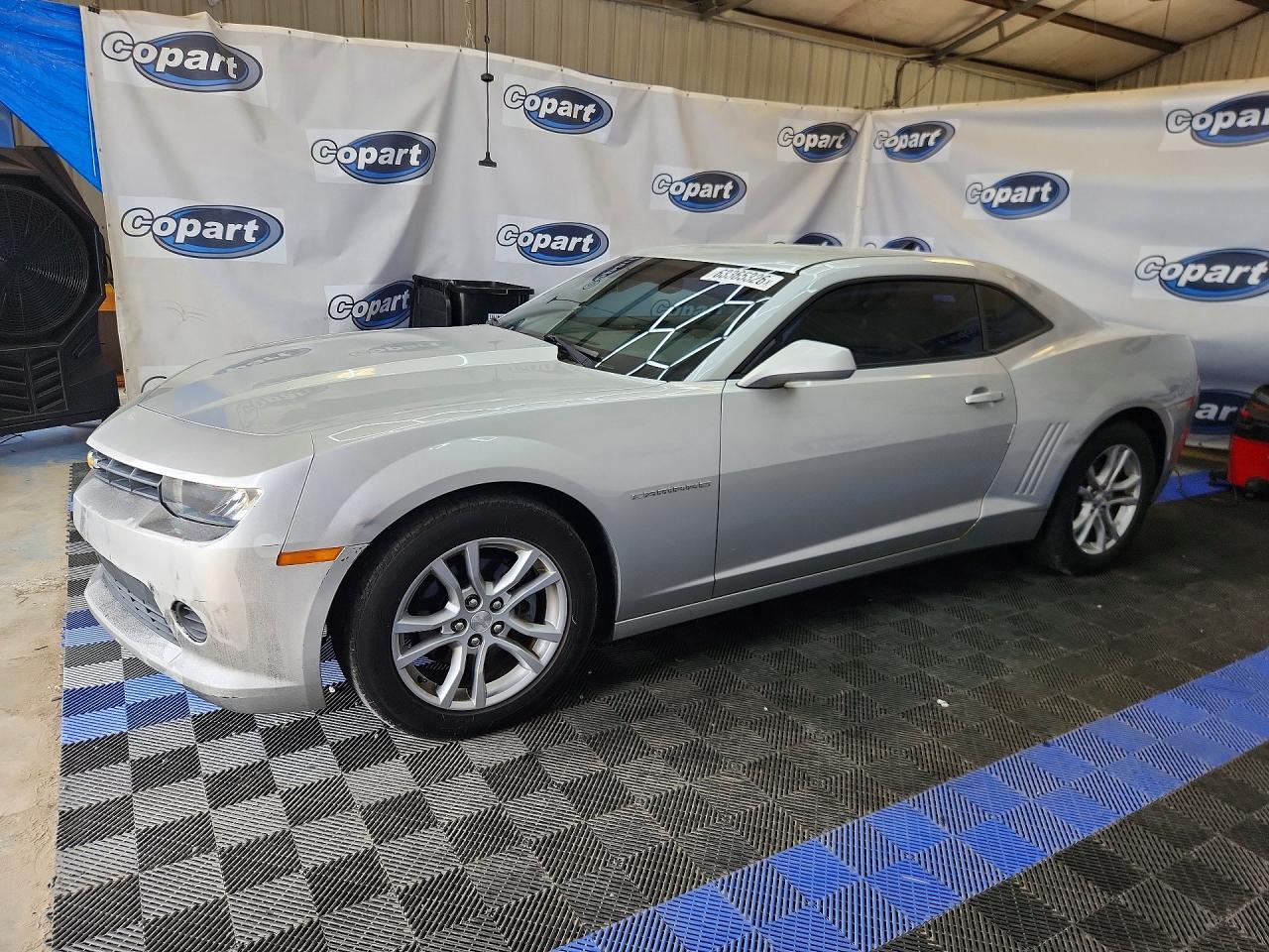 2015 Chevrolet Camaro Ls - zdjęcie główne